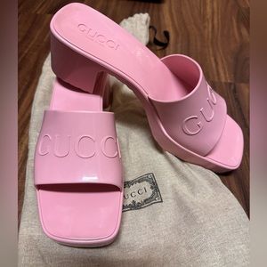 Gucci Rubber Slides - pink